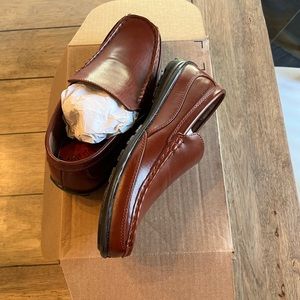 NEW in Box Boys’ Size 6.5 Brown Deer Stags